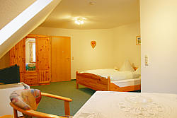 G&auml;stezimmer oben